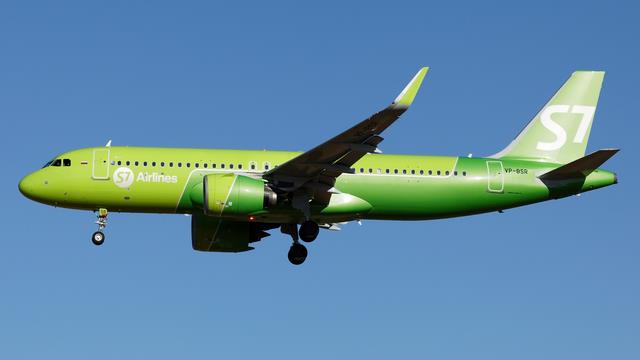 VP-BSR:Airbus A320:S7 Airlines